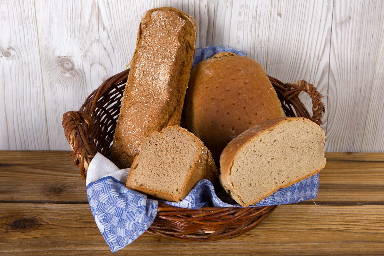 Bauernbrot und Vollkornbrot von Familie Krenn aus Scheibbs in Wurzers Hofladen in Bodensdorf bei Wieselburg