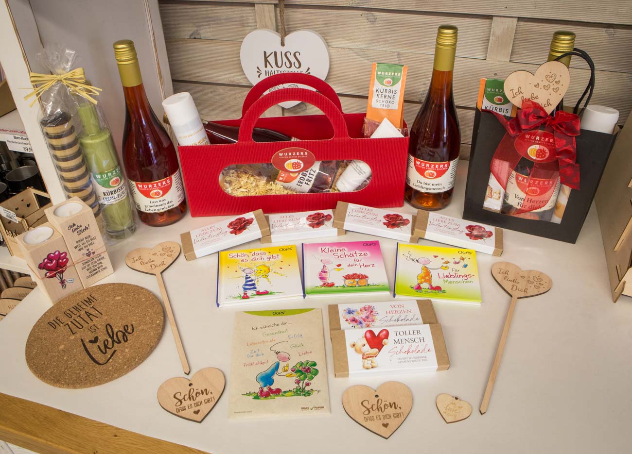 Regionale Geschenke zum Valentinstag aus Wurzers Hofladen in Bodensdorf bei Wieselburg
